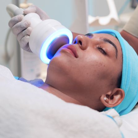 مستشفى الرحيمي: دليلكِ الشامل لأفضل مركز ليزر حي العزيزية الخبر