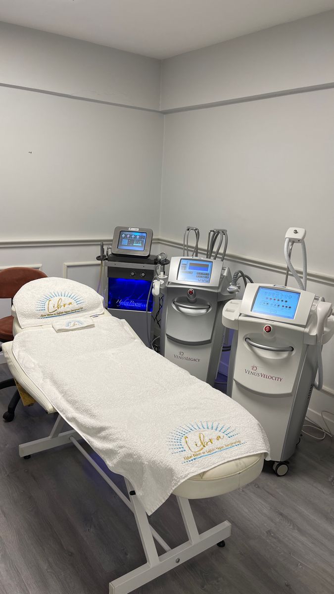 مستشفى الرحيمي: بوابتك للجمال مع افضل دكتور بوتوكس في الخبر